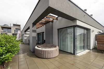 Bratislavský kraj, Bratislava - Bratislava III | Pronájem, Byt 3+kk, 205 m²