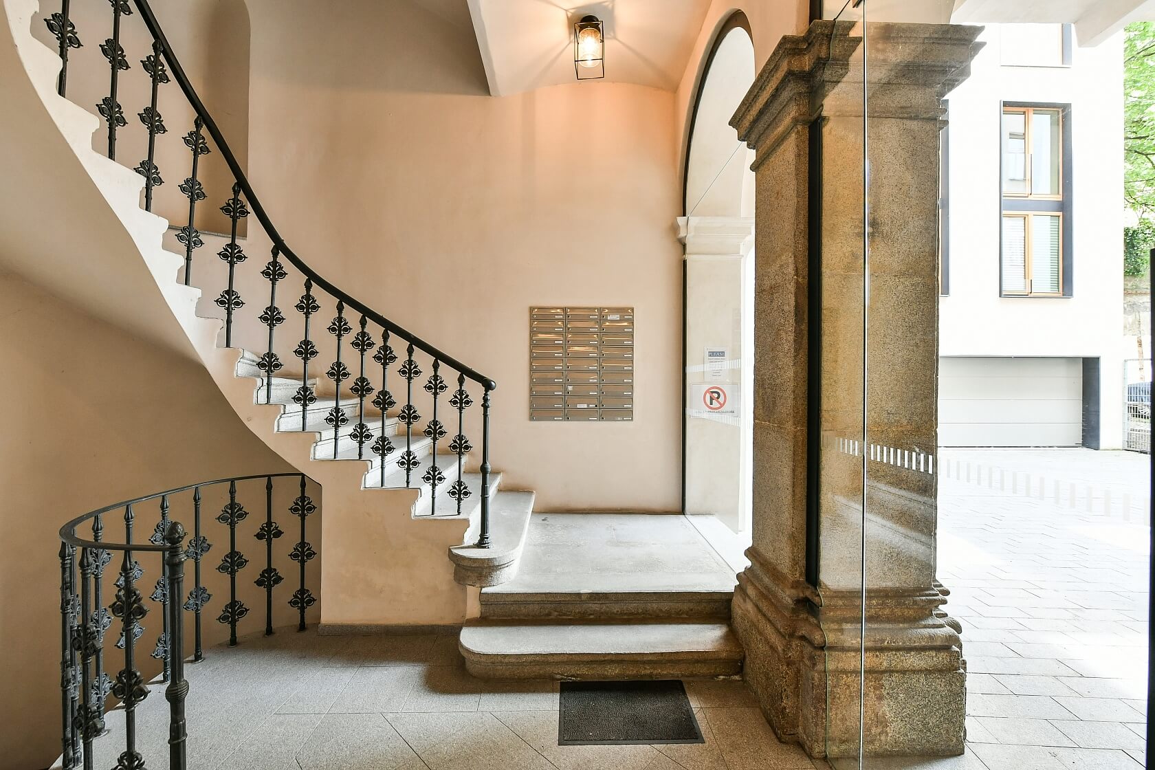 Plzeňská, Smíchov - Prague 5 | Sale, Apartment Two-bedroom (3+kk), 79 m²