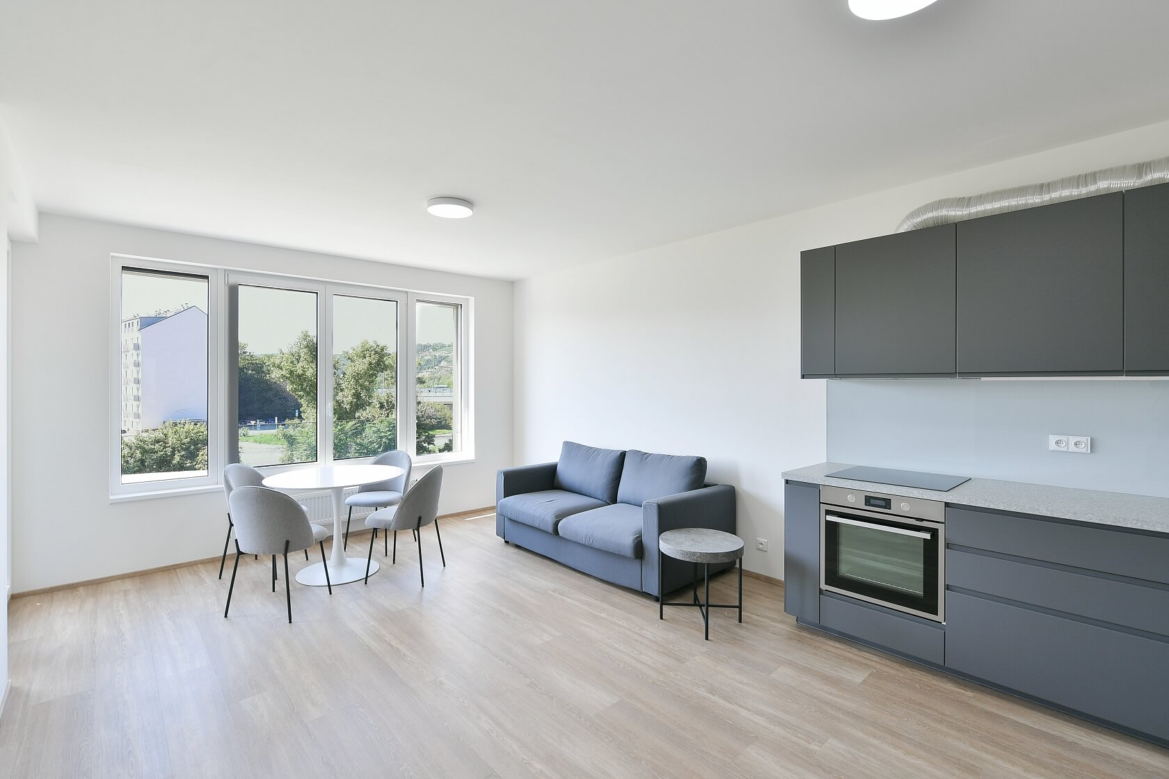 Jankovcova, Holešovice - Prague 7 | Rent, Apartment One-bedroom (2+kk), 59 m²