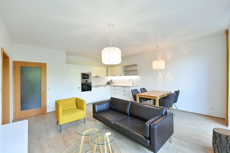 Vidlák, Hostavice - Prague 9 | Rent, Apartment One-bedroom (2+kk), 62 m²