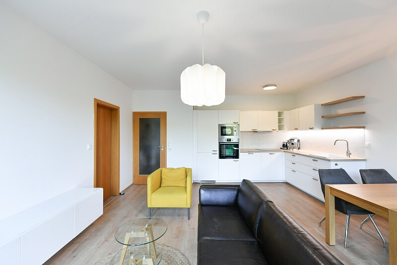 Vidlák, Hostavice - Prague 9 | Rent, Apartment One-bedroom (2+kk), 62 m²