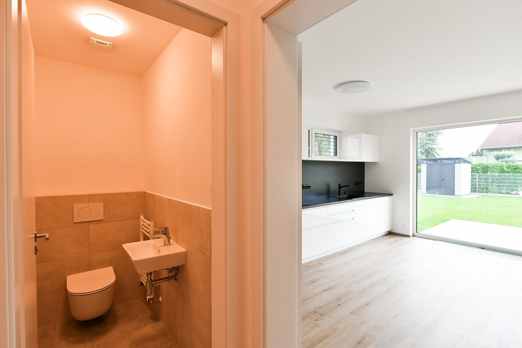 Vrbová, Vestec - Praha-západ | Pronájem, Rodinný dům 6+kk, 184 m²