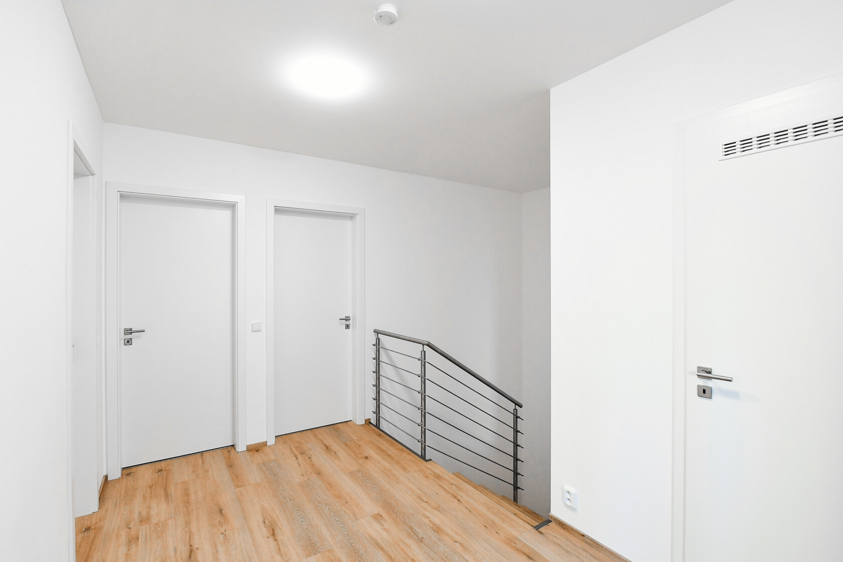 Vrbová, Vestec - Praha-západ | Pronájem, Rodinný dům 6+kk, 184 m²