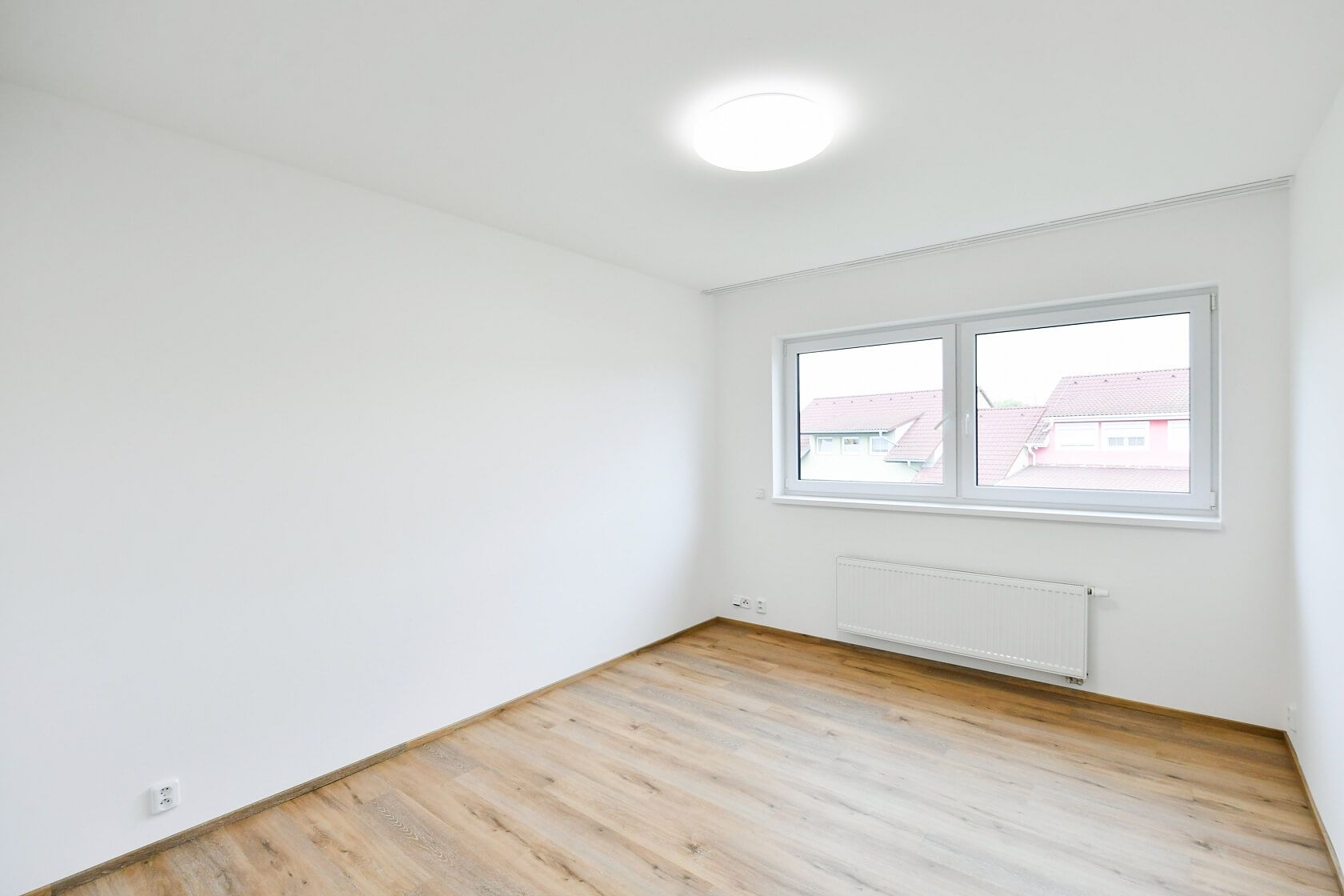 Vrbová, Vestec - Praha-západ | Pronájem, Rodinný dům 4+kk, 165 m²