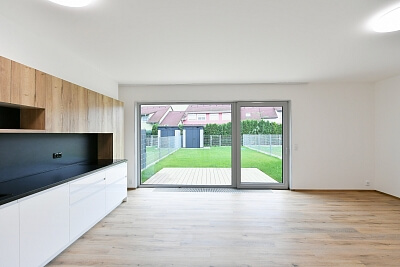 Vrbová, Vestec - Praha-západ | Rent, House Three-bedroom (4+kk), 165 m²