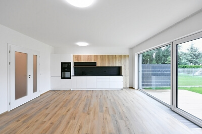 Vrbová, Vestec - Praha-západ | Pronájem, Rodinný dům 4+kk, 165 m²