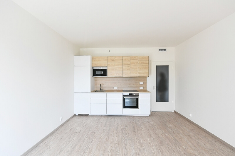 Počernická, Strašnice - Prague 10 | Rent, Apartment One-bedroom (2+kk), 54 m²