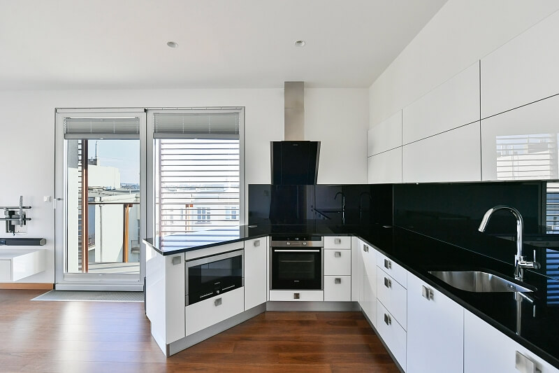 Korunní, Vinohrady - Prague 10 | Rent, Apartment Two-bedroom (3+kk), 84 m²