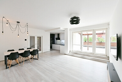 Klausova, Stodůlky - Prague 5 | Sale, Apartment Three-bedroom (4+kk), 170 m²