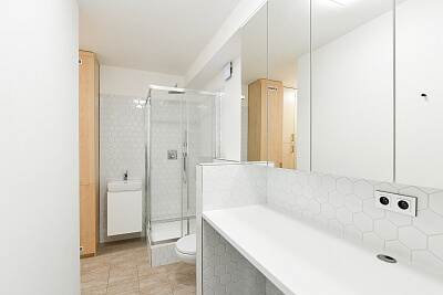 Klausova, Stodůlky - Prague 5 | Sale, Apartment Three-bedroom (4+kk), 170 m²