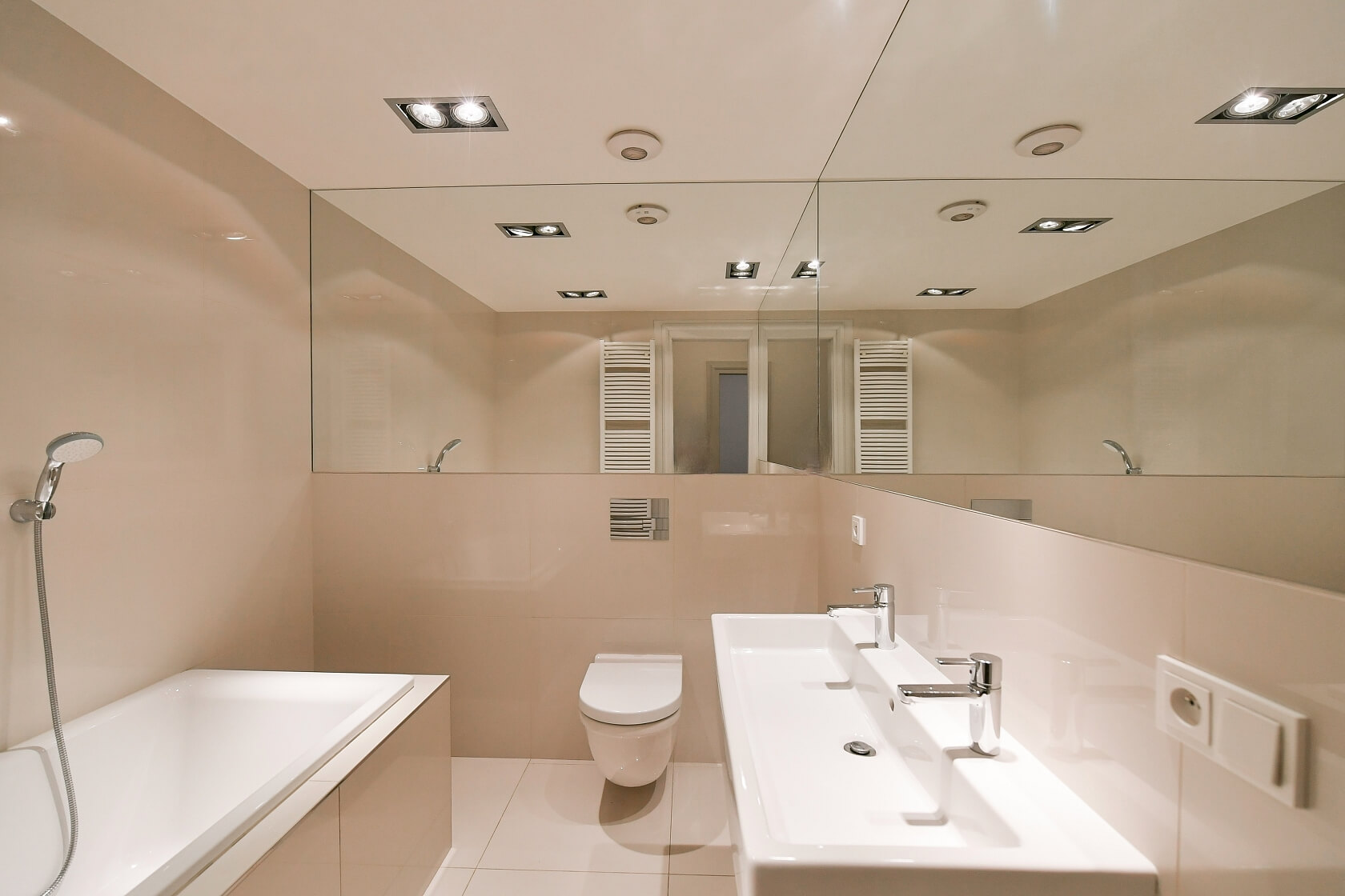 Národní obrany, Bubeneč - Praha 6 | Pronájem, Byt 3+kk, 105 m²