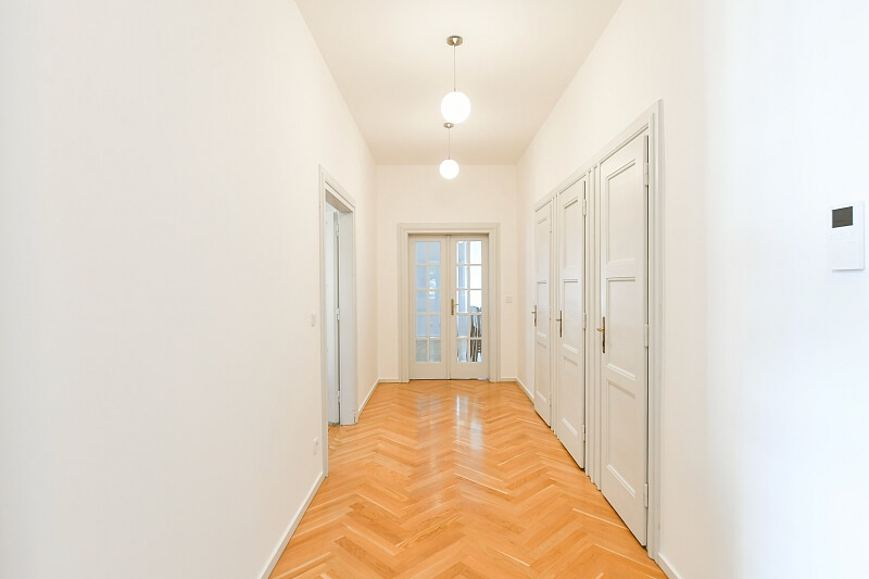 Národní obrany, Bubeneč - Prague 6 | Rent, Apartment Two-bedroom (3+kk), 105 m²
