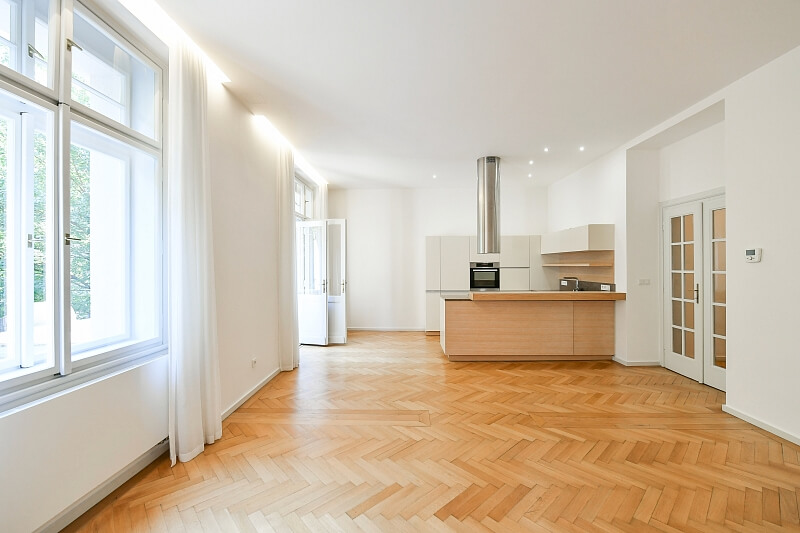 Národní obrany, Bubeneč - Prague 6 | Rent, Apartment Two-bedroom (3+kk), 105 m²