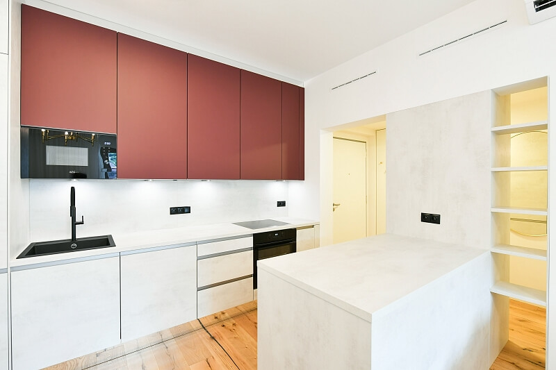 Křižíkova, Karlín - Praha 8 | Pronájem, Byt 2+kk, 61 m²