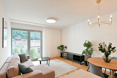 Křižíkova, Karlín - Praha 8 | Pronájem, Byt 2+kk, 61 m²