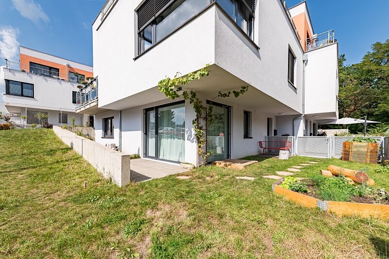 Na Čihadlech, Dobříš - Příbram | Sale, Apartment One-bedroom (2+kk), 83 m²