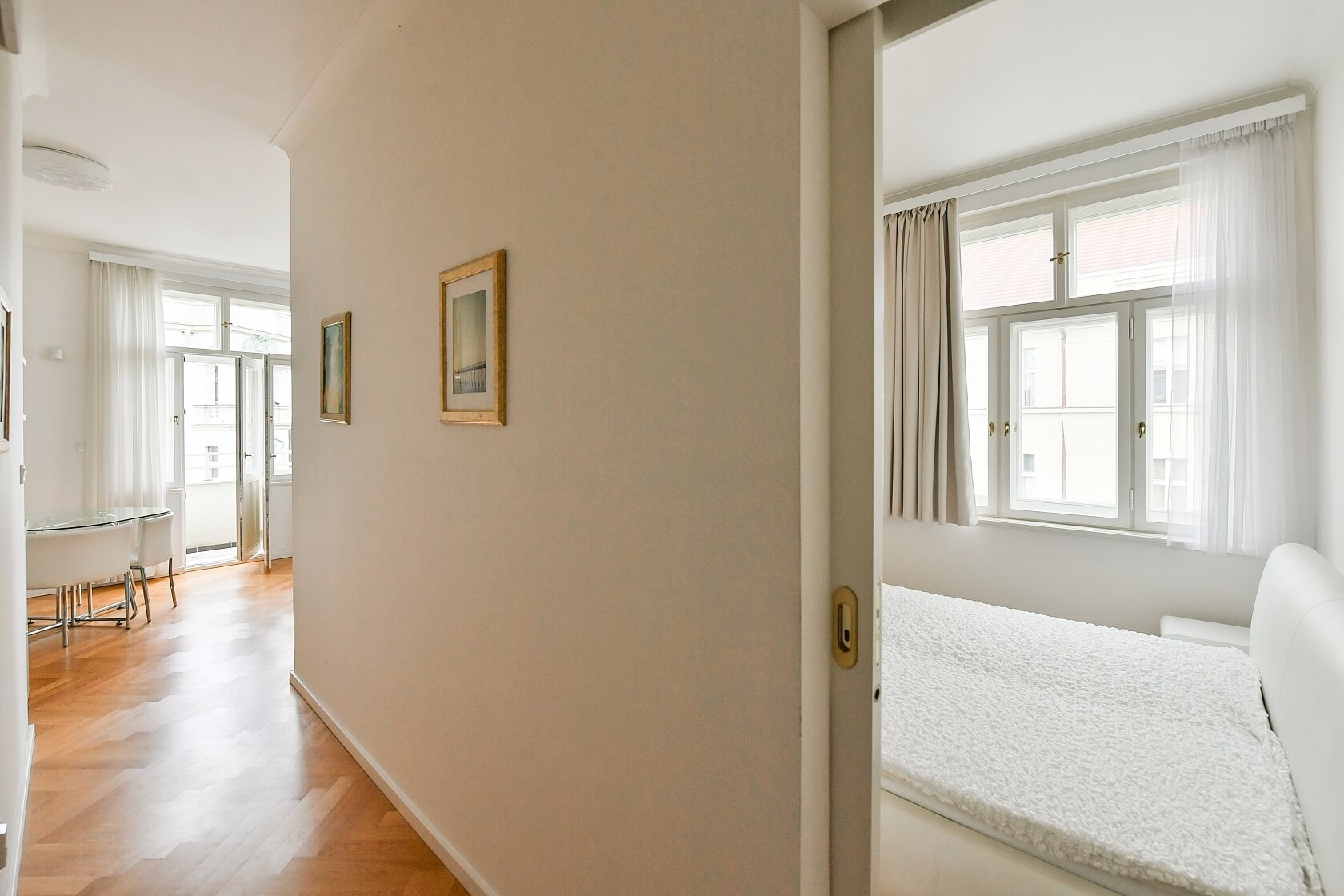 Slavíkova, Žižkov - Prague 3 | Rent, Apartment One-bedroom (2+kk), 46 m²