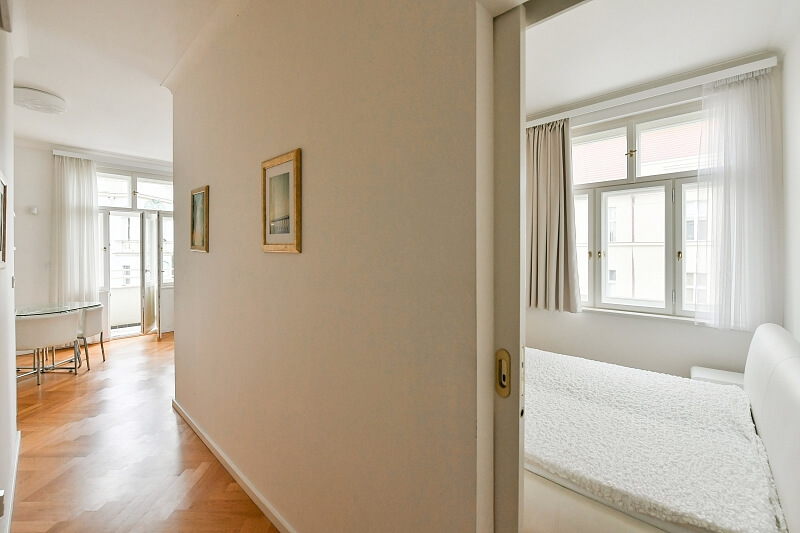 Slavíkova, Žižkov - Prague 3 | Rent, Apartment One-bedroom (2+kk), 46 m²