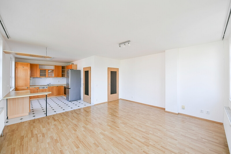 Paříkova, Vysočany - Praha 9 | Pronájem, Byt 2+kk, 68 m²