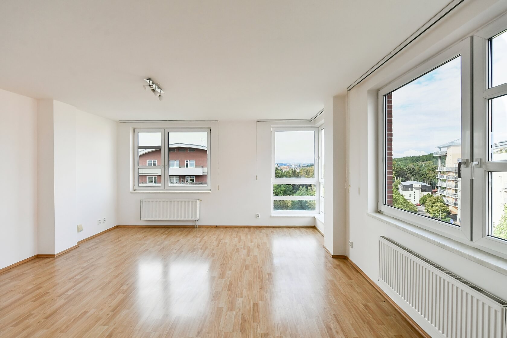 Paříkova, Vysočany - Praha 9 | Pronájem, Byt 2+kk, 68 m²