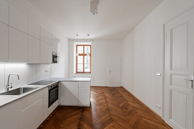 Balbínova, Vinohrady - Prague 2 | Rent, Apartment One-bedroom (2+1), 74 m²
