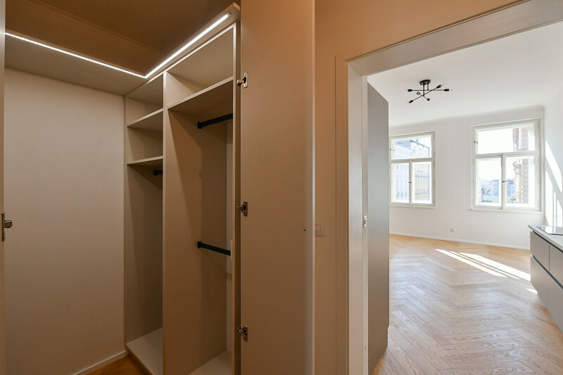 Lublaňská, Vinohrady - Prague 2 | Rent, Apartment One-bedroom (2+kk), 54 m²