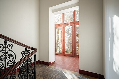 Mělnická, Malá Strana - Prague 5 | Sale, Apartment Two-bedroom (3+1), 90 m²