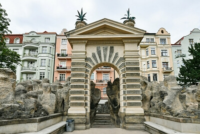 U Havlíčkových sadů, Vinohrady - Prague 2 | Rent, Apartment One-bedroom (2+kk), 48 m²