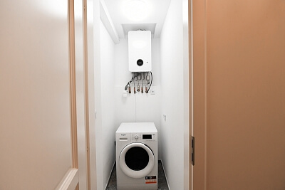 U Havlíčkových sadů, Vinohrady - Prague 2 | Rent, Apartment One-bedroom (2+kk), 48 m²