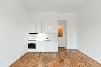 U Havlíčkových sadů, Vinohrady - Prague 2 | Rent, Apartment One-bedroom (2+kk), 48 m²