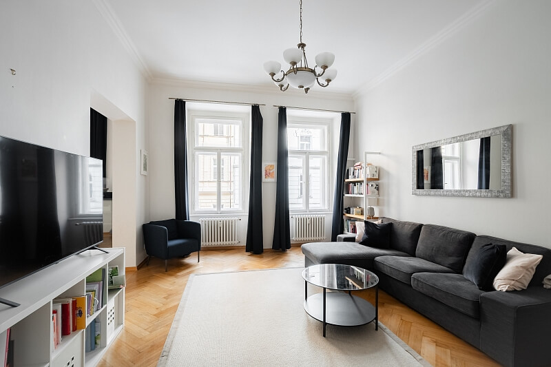 Mělnická, Malá Strana - Prague 5 | Sale, Apartment Two-bedroom (3+1), 90 m²