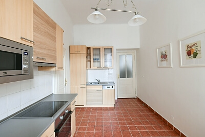 Krkonošská, Vinohrady - Prague 2 | Rent, Apartment Two-bedroom (3+1), 97 m²