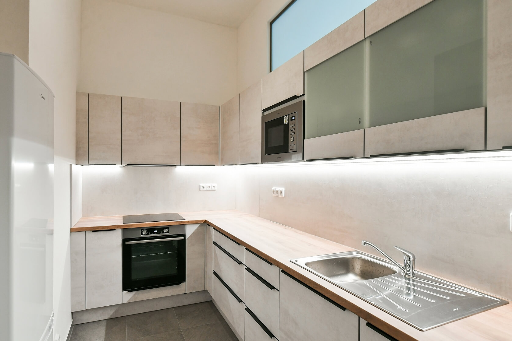 Krkonošská, Vinohrady - Prague 2 | Rent, Apartment One-bedroom (2+kk), 56 m²