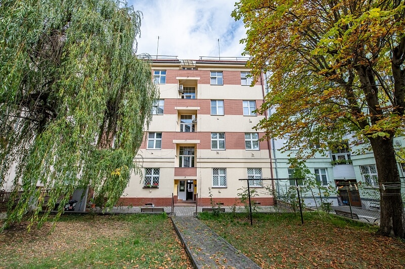 Pod Lázní, Nusle - Praha 4 | Prodej, Byt 2+kk, 47 m²