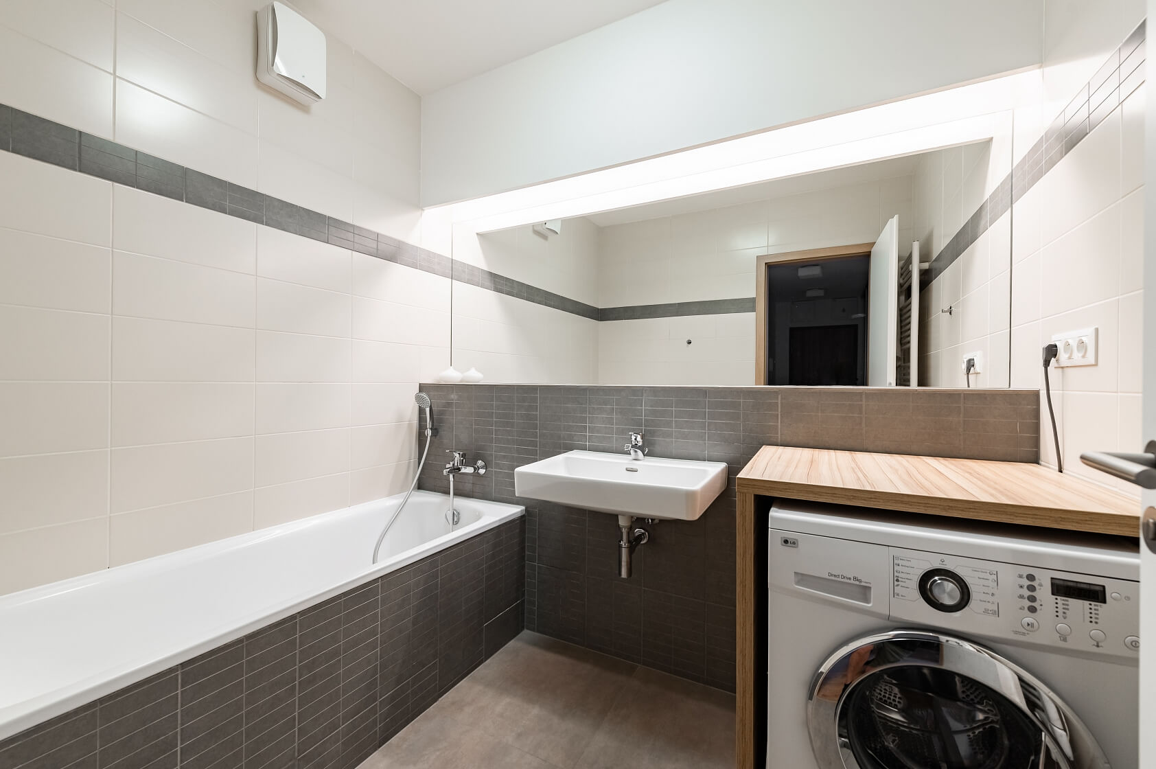 Olgy Havlové, Žižkov - Praha 3 | Pronájem, Byt 3+kk, 82 m²