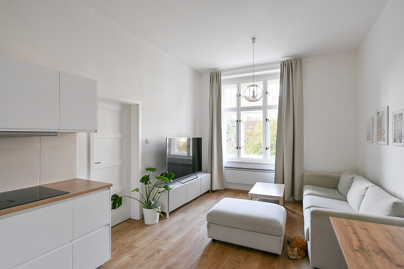 Žitomírská, Vršovice - Prague 10 | Sale, Apartment One-bedroom (2+kk), 48 m²