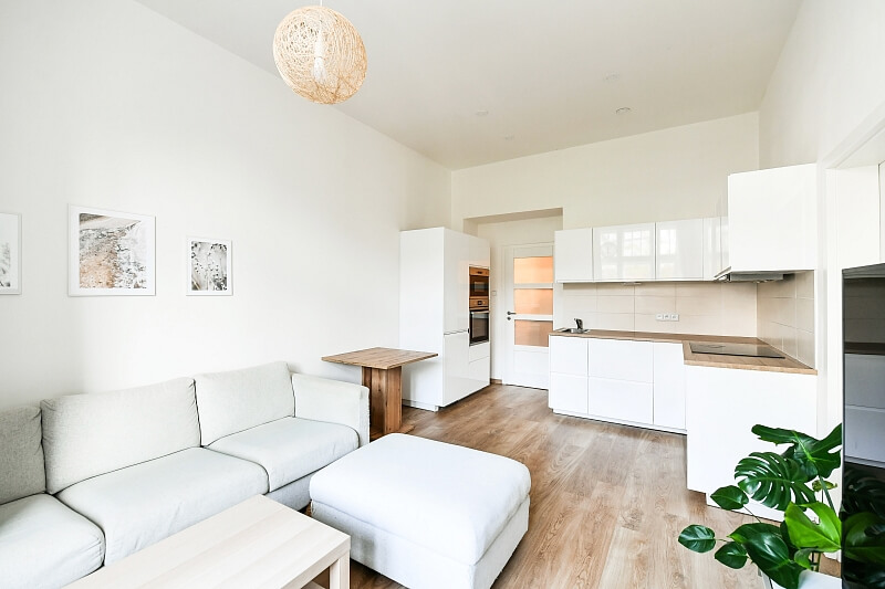 Žitomírská, Vršovice - Prague 10 | Sale, Apartment One-bedroom (2+kk), 48 m²