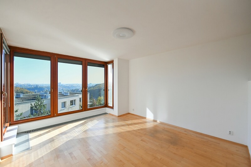 Štorkánova, Smíchov - Prague 5 | Rent, Apartment One-bedroom (2+kk), 55 m²