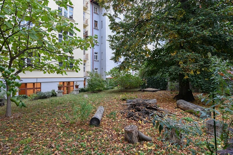 Českomalínská, Bubeneč - Prague 6 | Rent, Apartment Two-bedroom (3+1), 123 m²