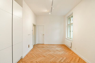 Bořivojova, Vinohrady - Prague 3 | Rent, Apartment One-bedroom (2+kk), 42 m²
