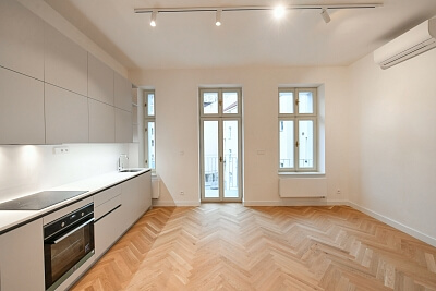 Bořivojova, Vinohrady - Prague 3 | Rent, Apartment One-bedroom (2+kk), 46 m²