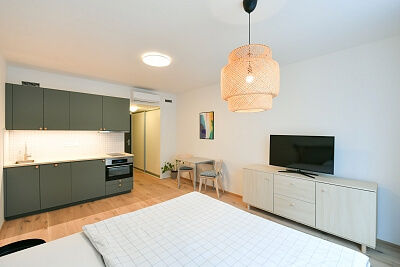 Sokolovská, Karlín - Prague 8 | Rent, Apartment Studio (1+kk), 28 m²