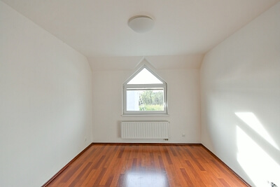 Habrová, Horoměřice - Praha-západ | Pronájem, Rodinný dům 5+1, 286 m²