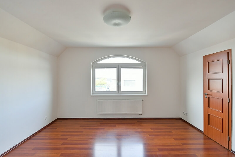 Habrová, Horoměřice - Praha-západ | Pronájem, Rodinný dům 5+1, 286 m²