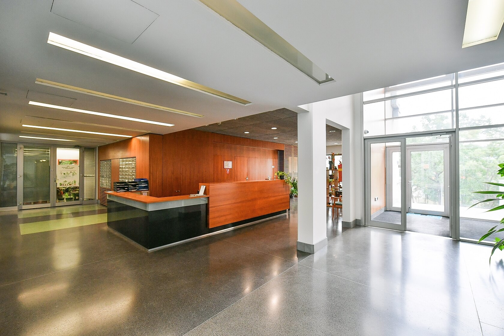 Irská, Vokovice - Praha 6 | Pronájem, Byt 2+kk, 73 m²