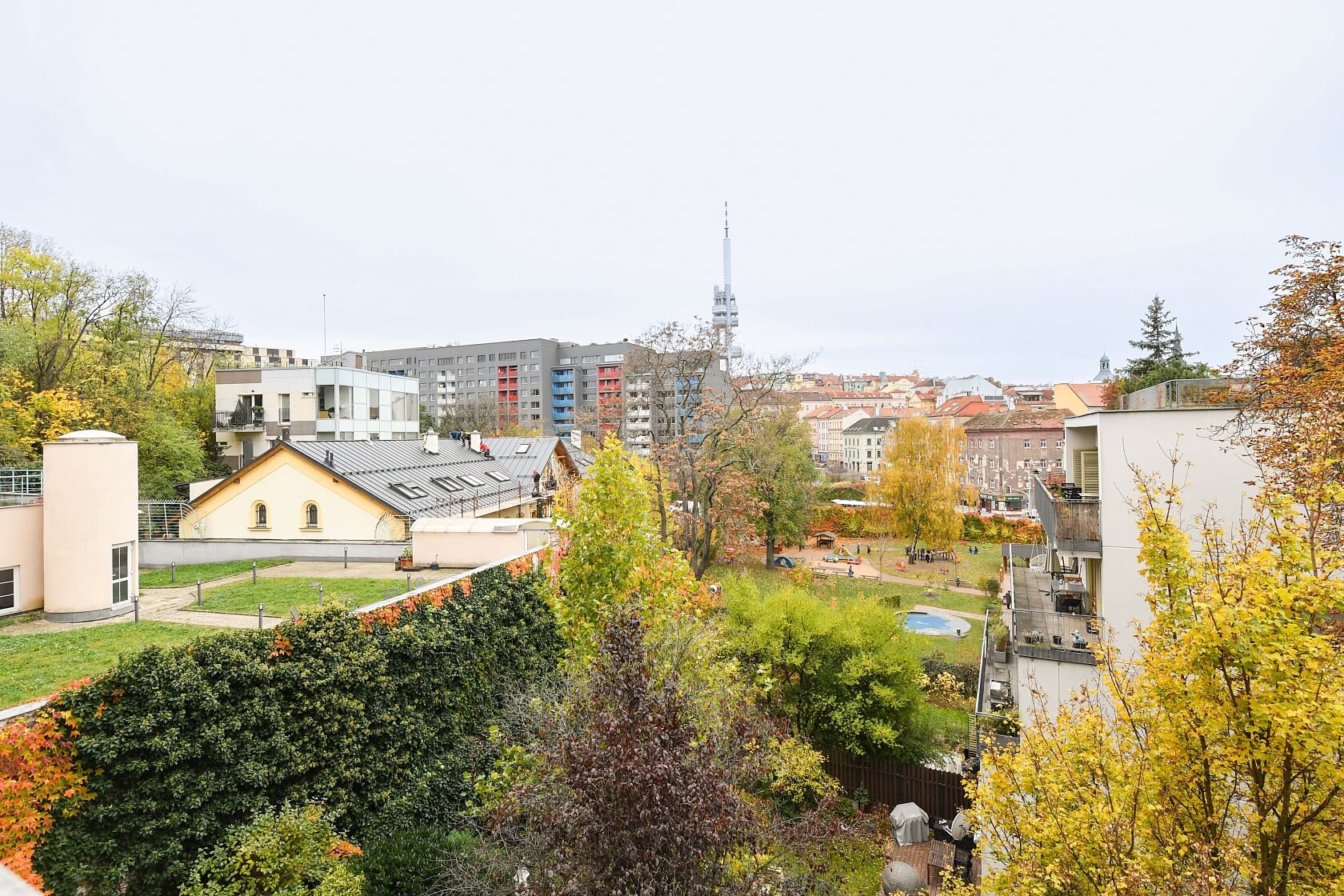 Českobratrská, Žižkov - Prague 3 | Rent, Apartment Two-bedroom (3+kk), 86 m²