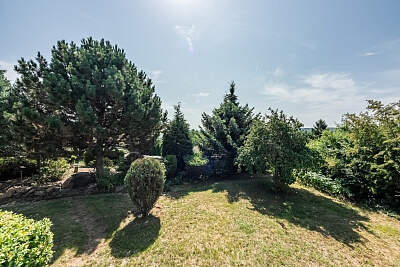 Osmidomí, Sulice - Praha-východ | Pronájem, Rodinný dům 6+1, 269 m²