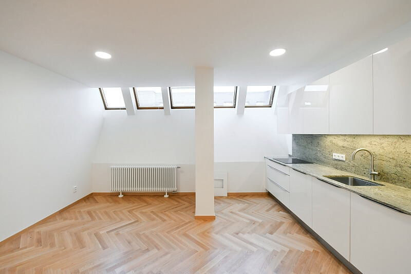 Široká, Josefov - Prague 1 | Rent, Apartment One-bedroom (2+1), 77 m²