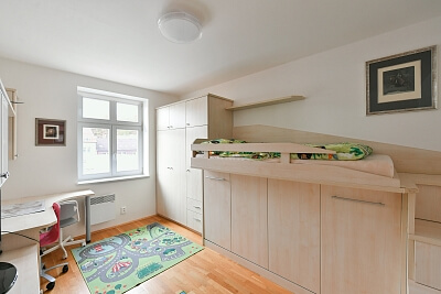 Kováků, Smíchov - Prague 5 | Sale, Apartment Four-bedroom (5+kk), 127 m²