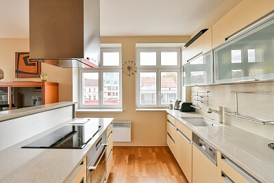 Kováků, Smíchov - Prague 5 | Sale, Apartment Four-bedroom (5+kk), 127 m²